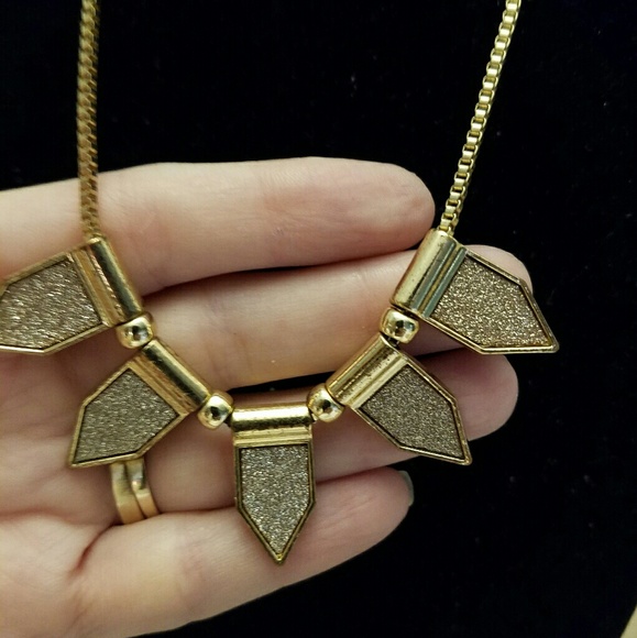 Express  statement necklace - Picture 2 of 6